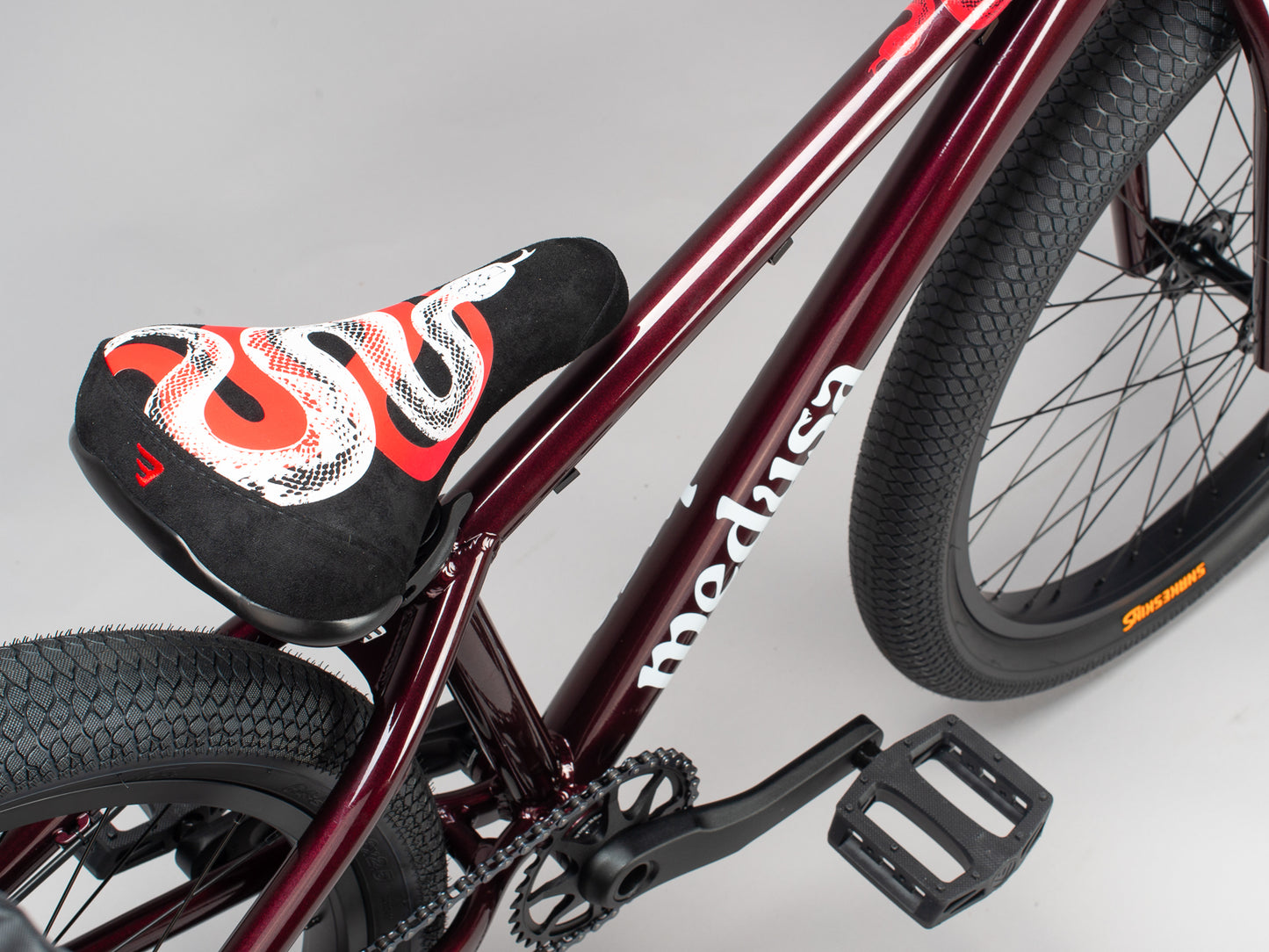 Medusa V2 Rosso Nero